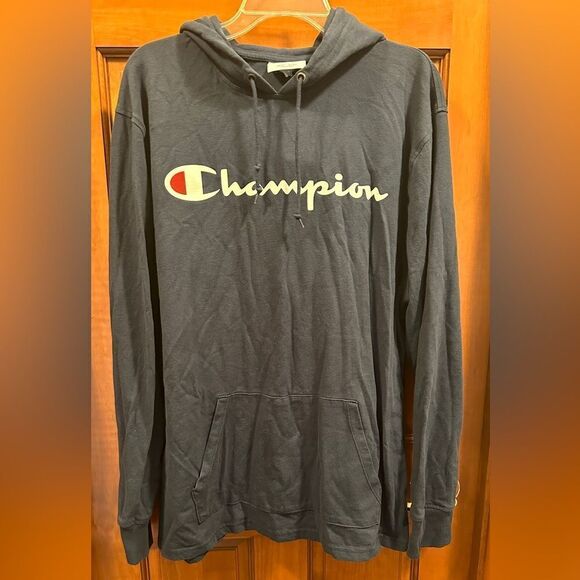 Champion Navy men’s hoodie size XL - Picture 1 of 3